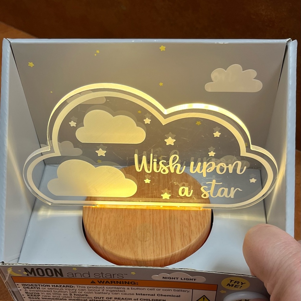Welcome Baby Gift Set - Picture 3 of 4